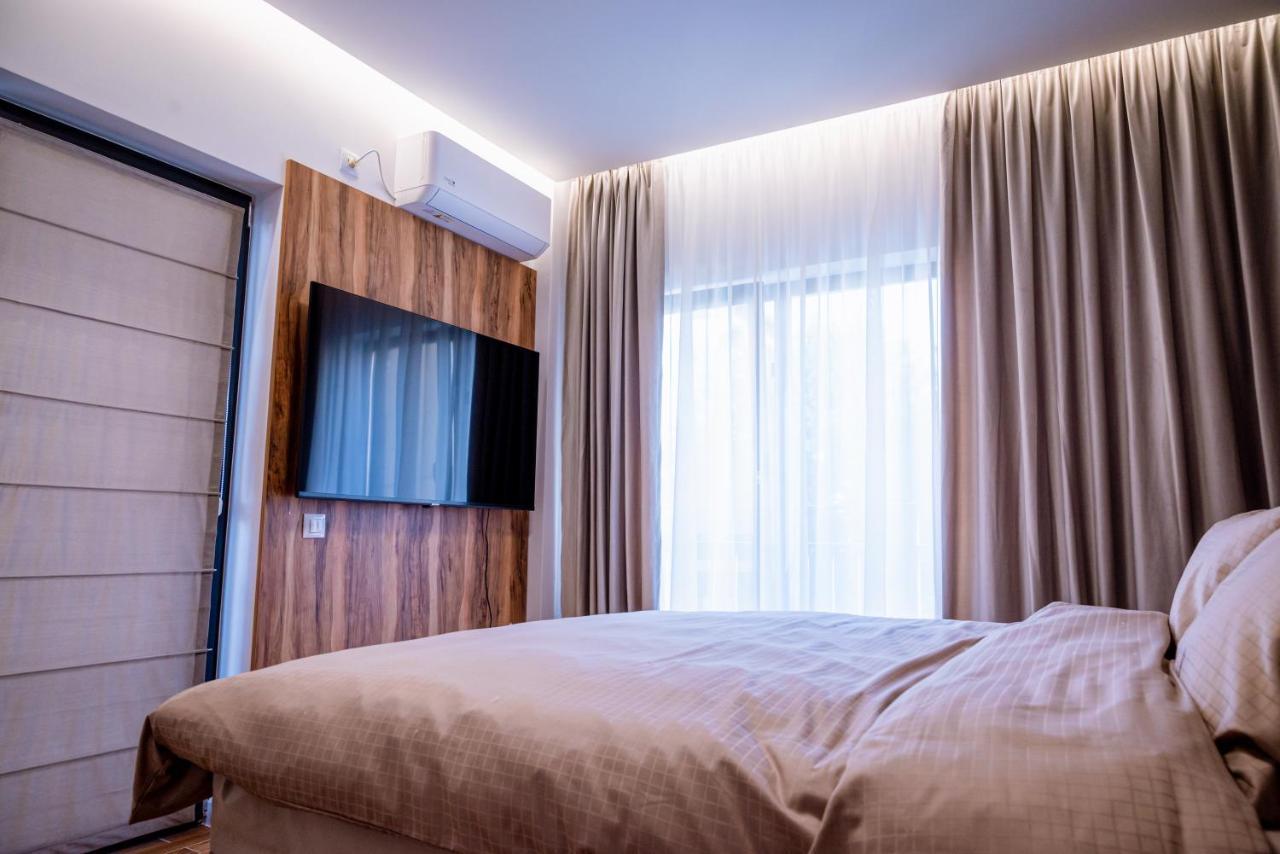 Appartamento Papi House Targoviste Esterno foto