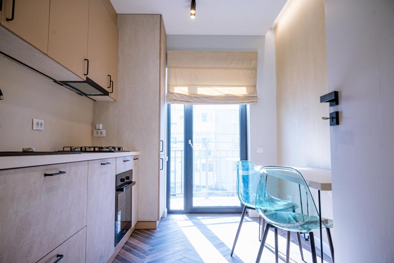 Appartamento Papi House Targoviste Esterno foto