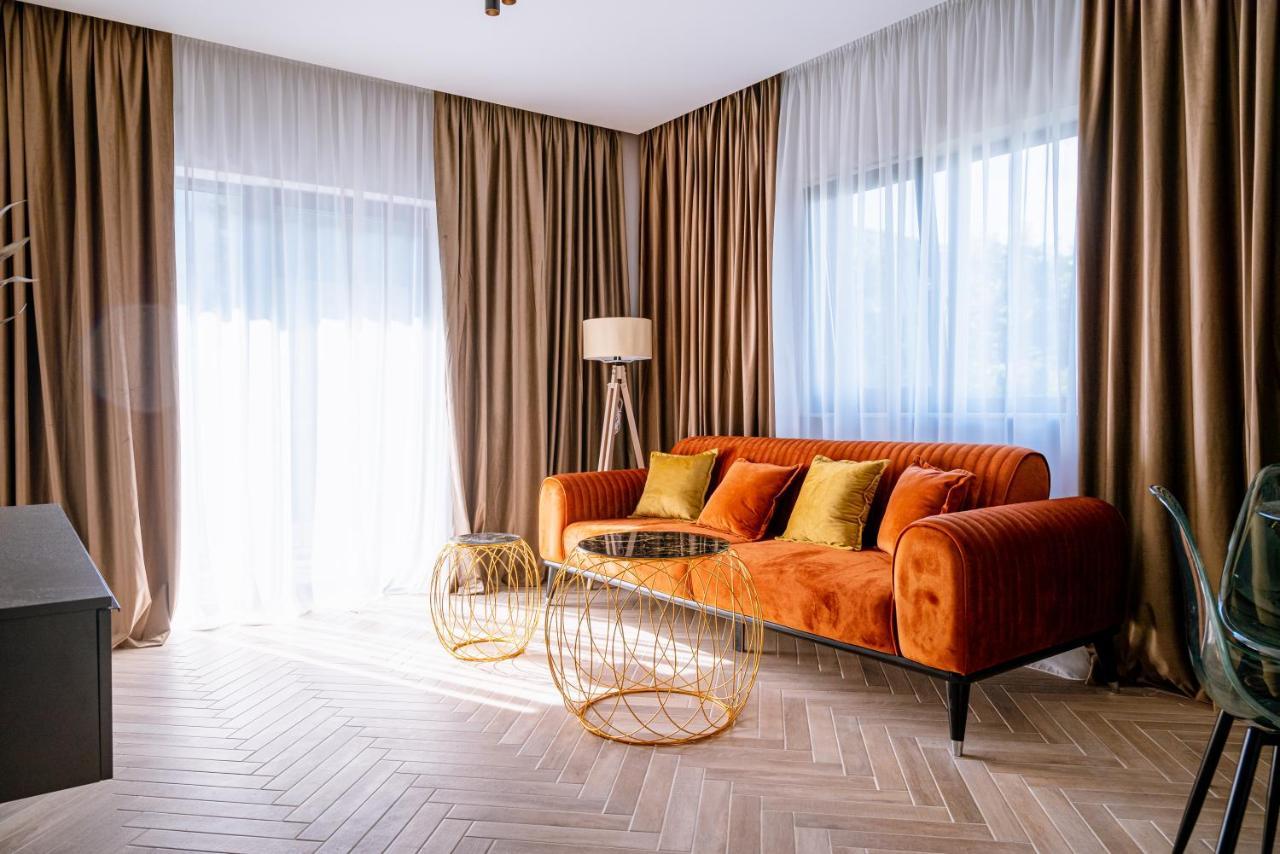 Appartamento Papi House Targoviste Esterno foto