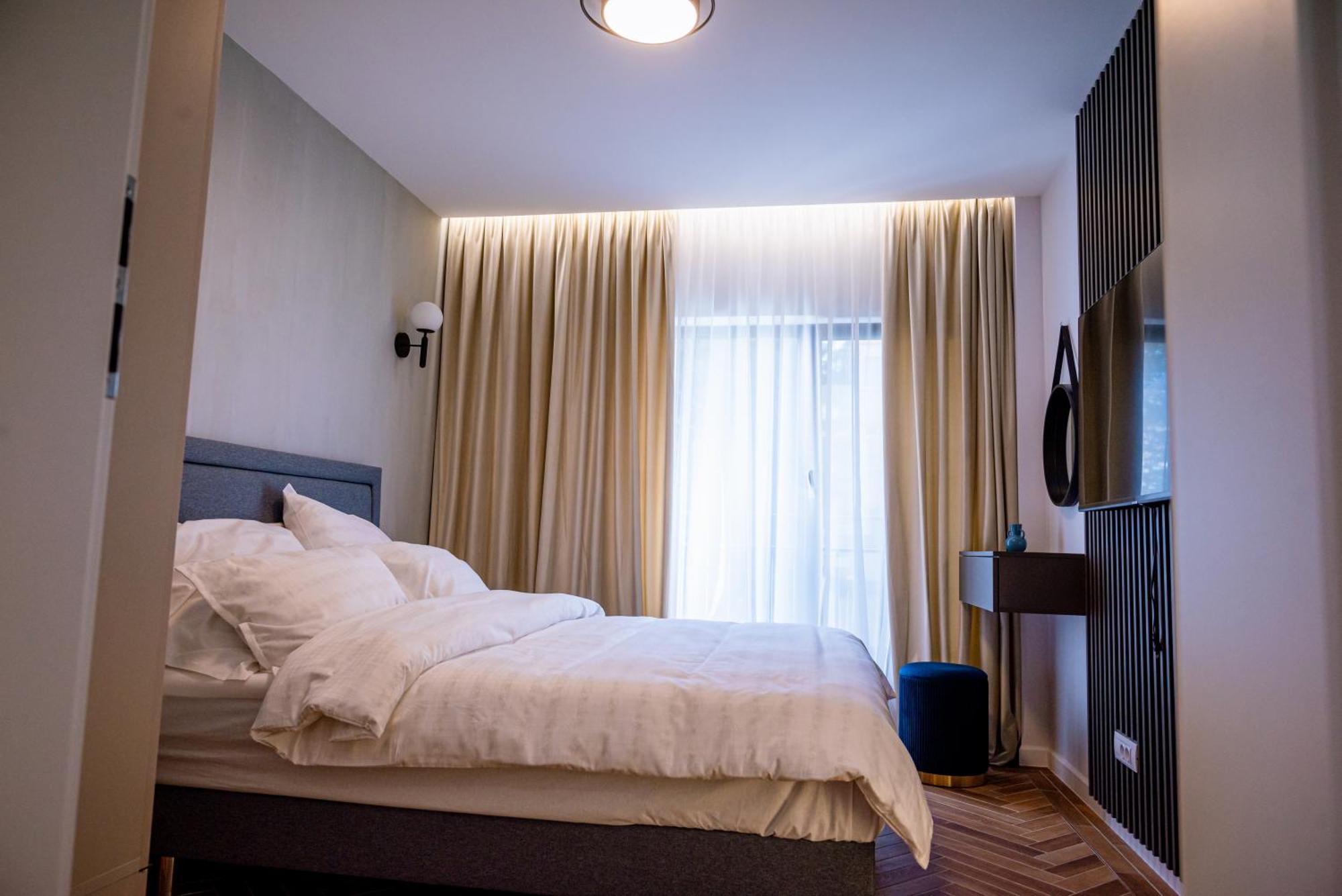 Appartamento Papi House Targoviste Esterno foto
